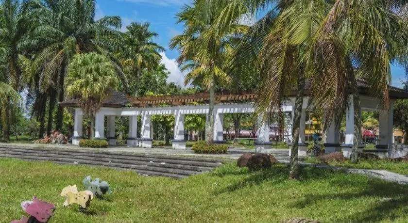 S Avenue Hotel Τζόχορ Μπάχρου