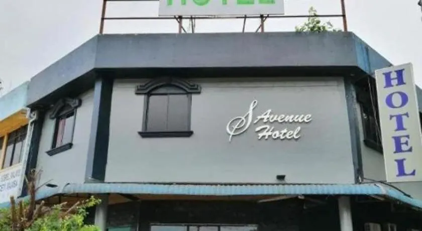 S Avenue Hotel Τζόχορ Μπάχρου