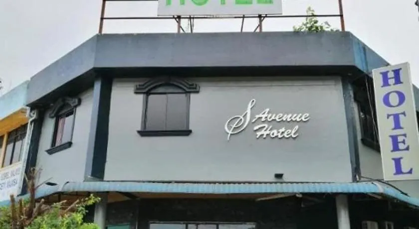 S Avenue Hotel Τζόχορ Μπάχρου